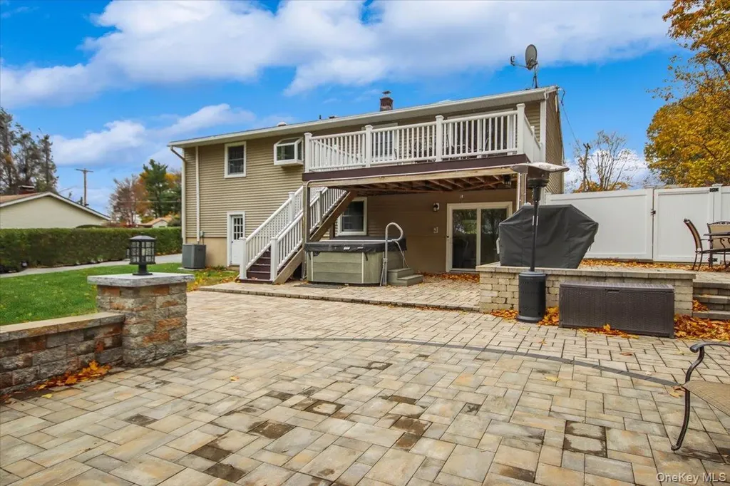 48 Overlook Drive Mahopac NY 10541
