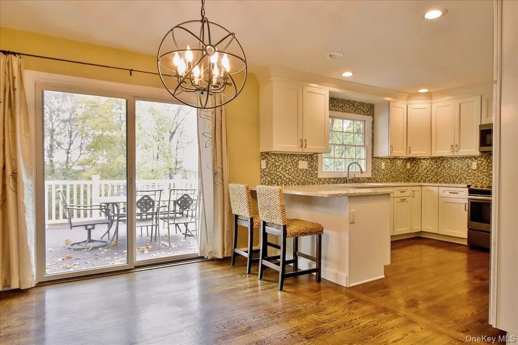 48 Overlook Drive Mahopac NY 10541