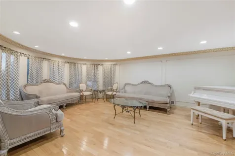 201-05 28th Avenue Bayside NY 11360