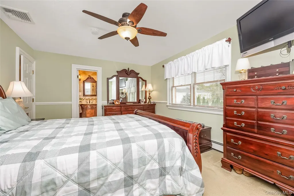 74 Loop Drive Sayville NY 11782