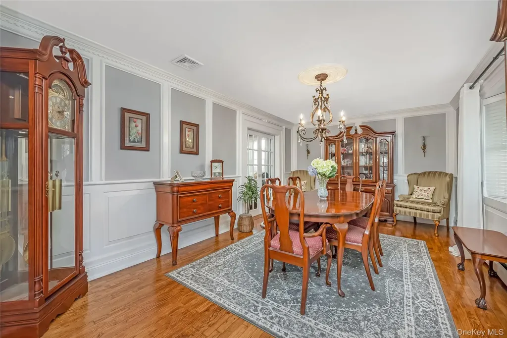 74 Loop Drive Sayville NY 11782