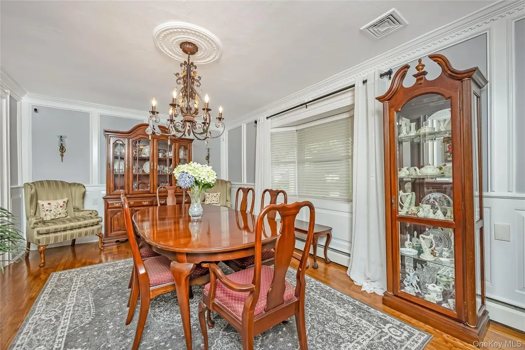 74 Loop Drive Sayville NY 11782