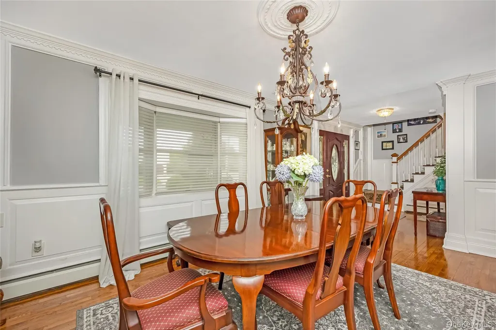 74 Loop Drive Sayville NY 11782