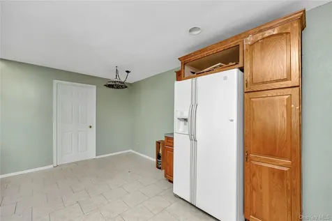 15 N Butehorn Street Bethpage NY 11714