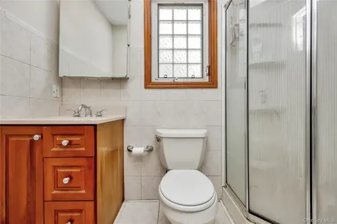 15 N Butehorn Street Bethpage NY 11714