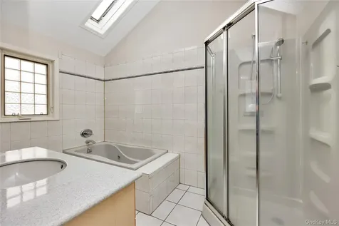 15 N Butehorn Street Bethpage NY 11714