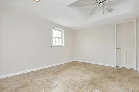 15 N Butehorn Street Bethpage NY 11714