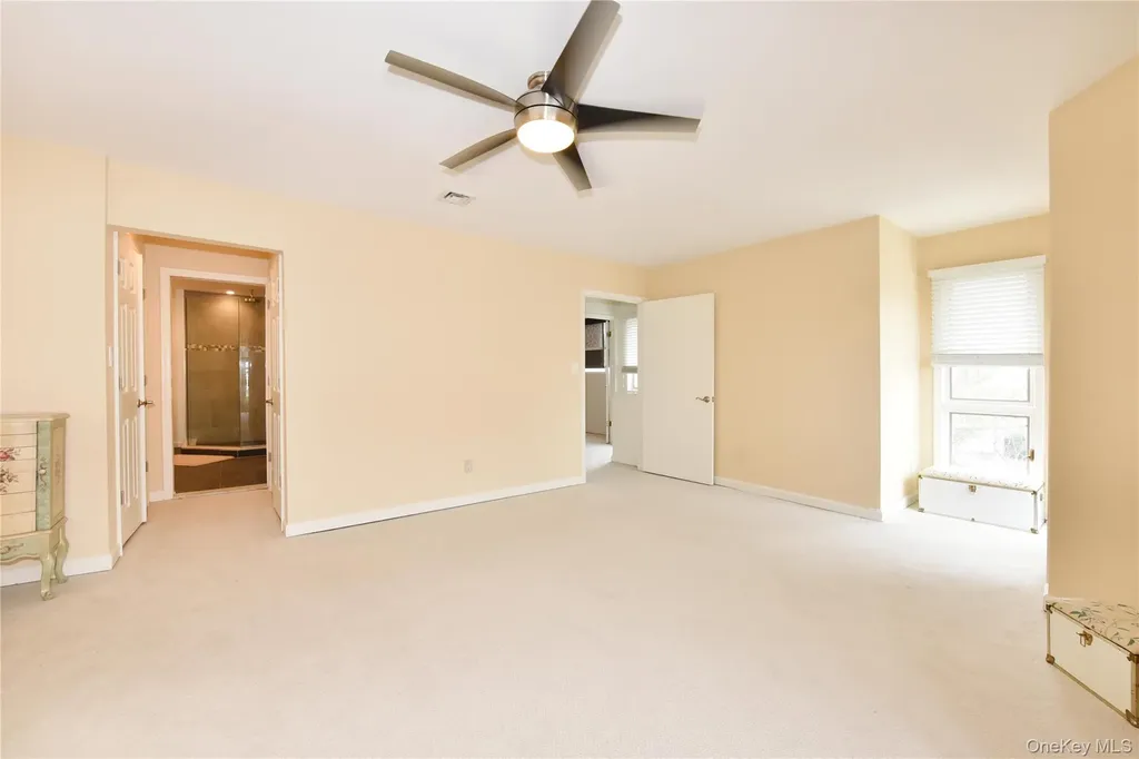 142 I U Willets Road Albertson NY 11507