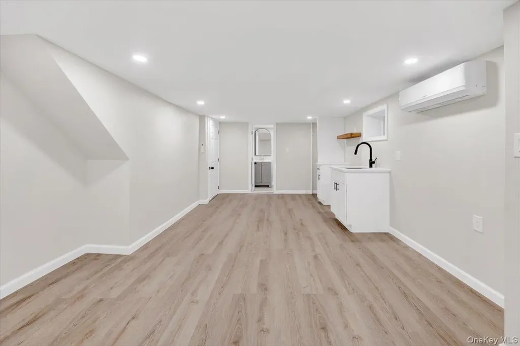 4411 Edson Avenue Bronx NY 10466