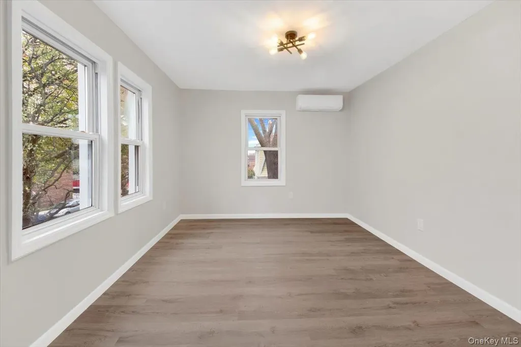 4411 Edson Avenue Bronx NY 10466