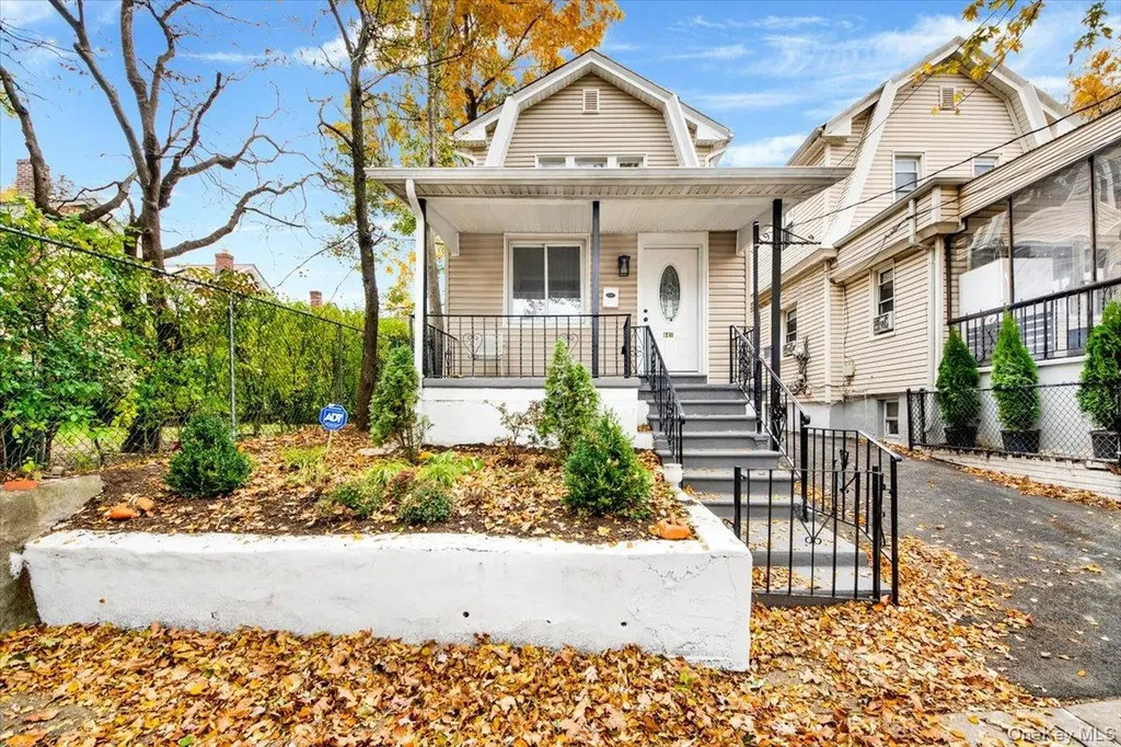 4411 Edson Avenue Bronx NY 10466