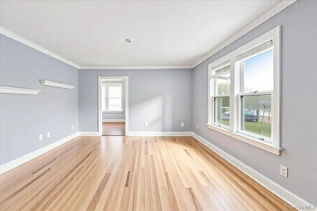 2849 E 195th Street Bronx NY 10461