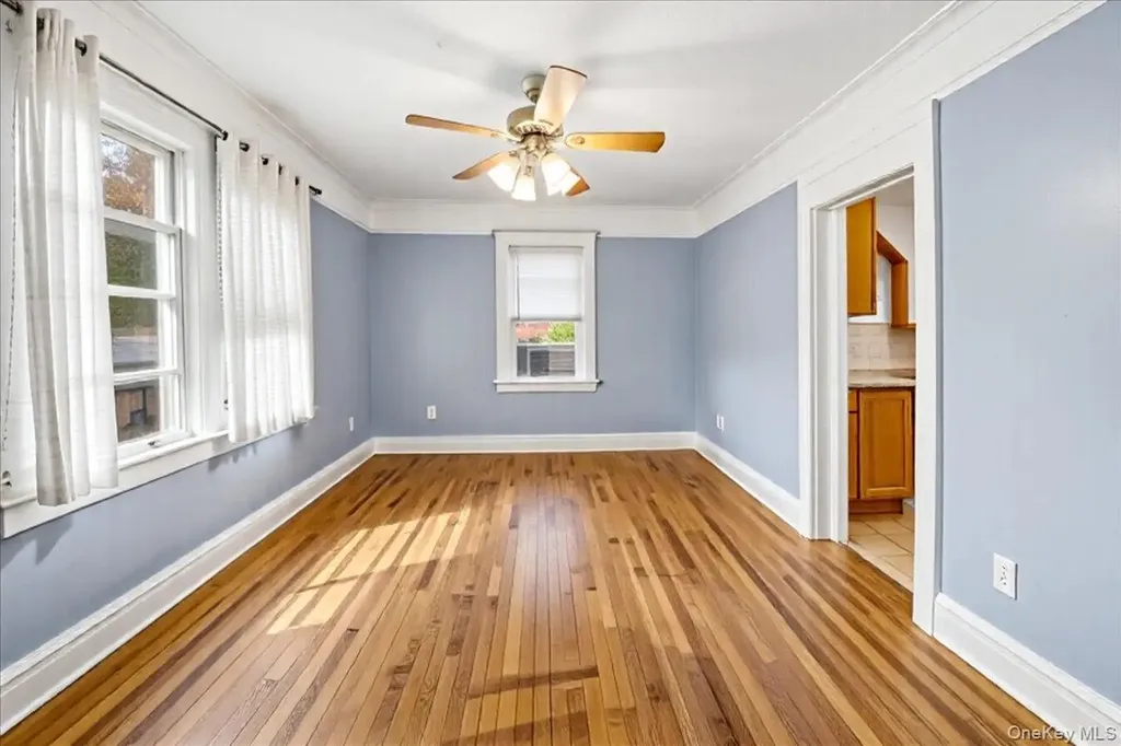 2849 E 195th Street Bronx NY 10461