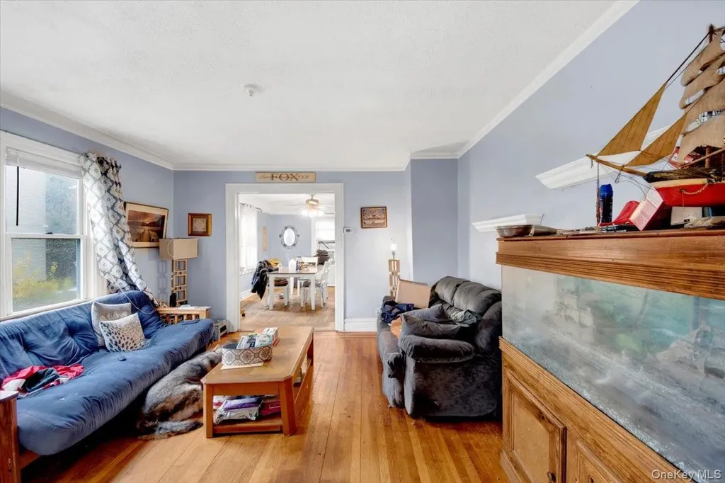 2849 E 195th Street Bronx NY 10461