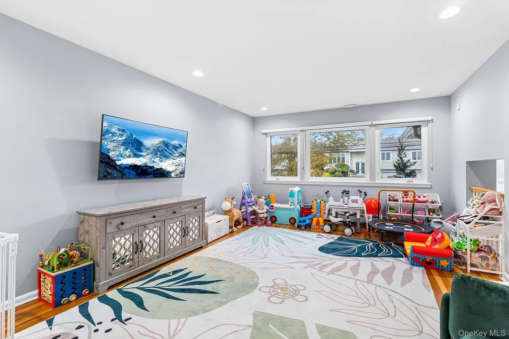 3034 Bond Drive Merrick NY 11566