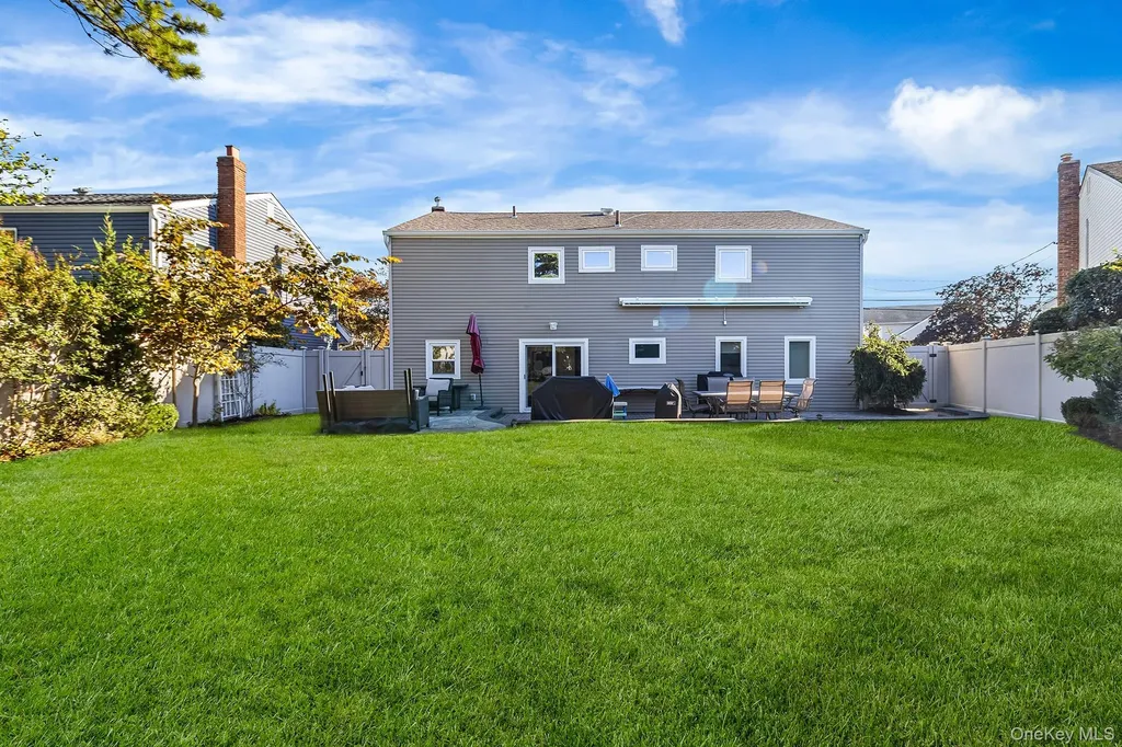3034 Bond Drive Merrick NY 11566