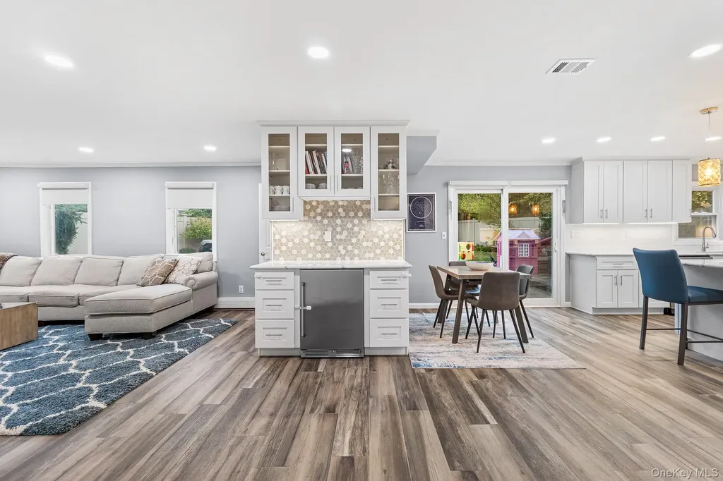 3034 Bond Drive Merrick NY 11566
