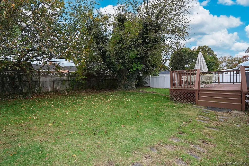 6 Gerhard Road Plainview NY 11803