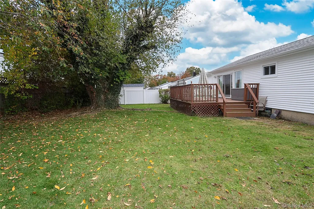 6 Gerhard Road Plainview NY 11803