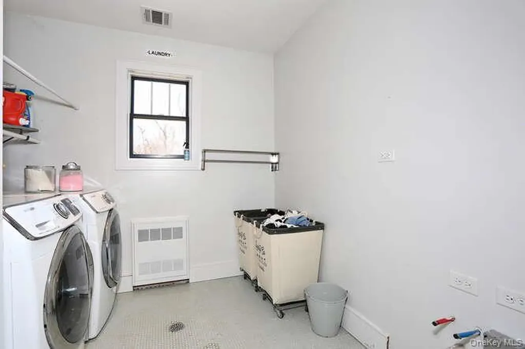 247 Cherry Lane Suffern NY 10901