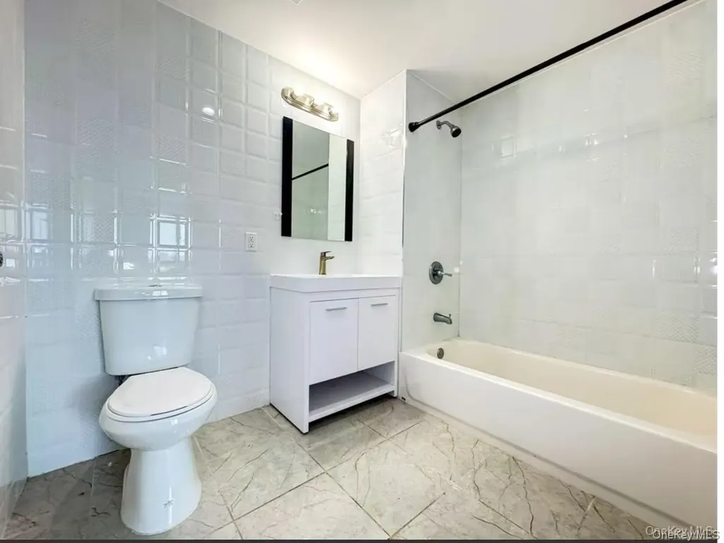 70-26 Queens Boulevard Woodside NY 11377