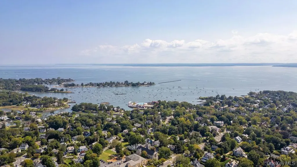 40 Pine Brook Drive Larchmont NY 10538