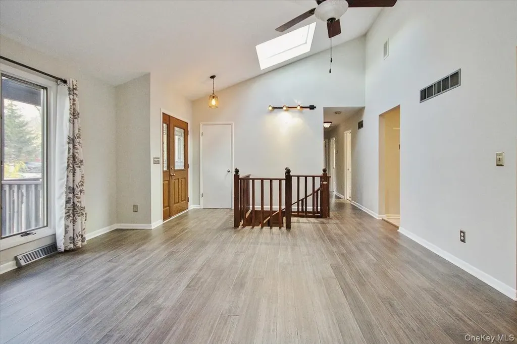 102 Old Post Road Marlboro NY 12542