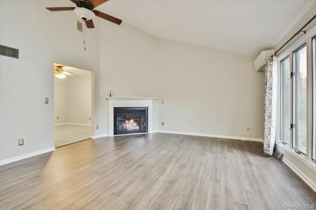 102 Old Post Road Marlboro NY 12542
