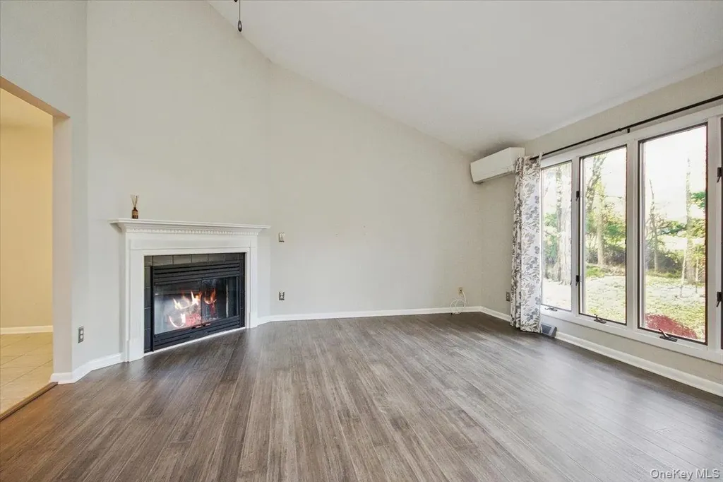 102 Old Post Road Marlboro NY 12542
