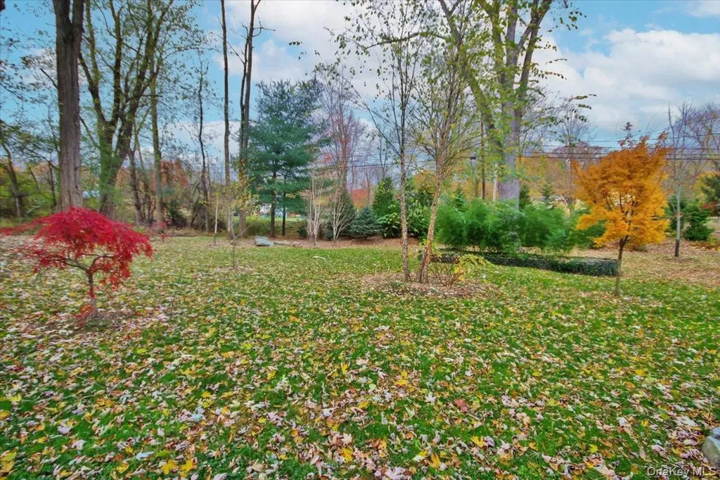 102 Old Post Road Marlboro NY 12542