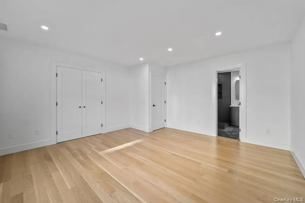 171 Windermere Drive Yonkers NY 10710