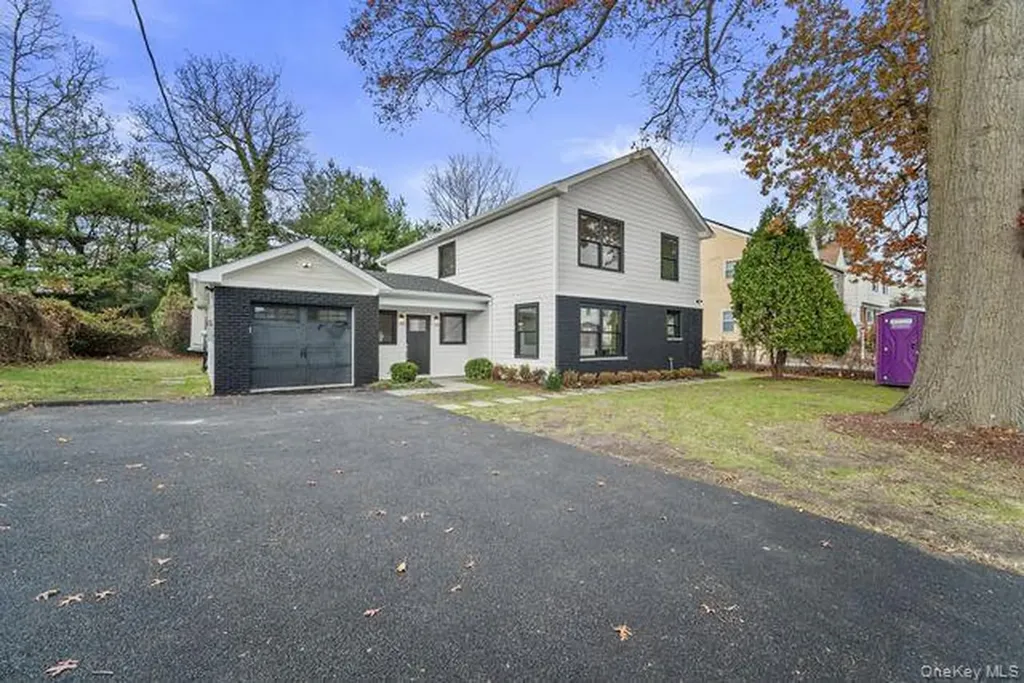 171 Windermere Drive Yonkers NY 10710
