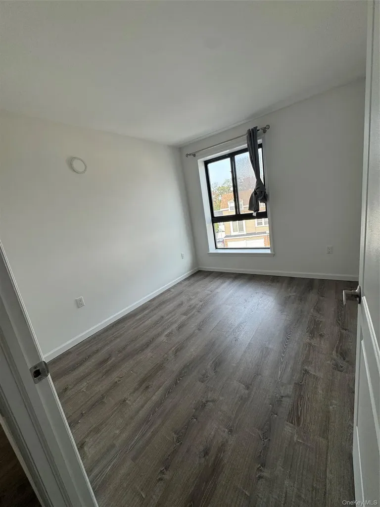 214-10 15 Avenue Bayside NY 11360