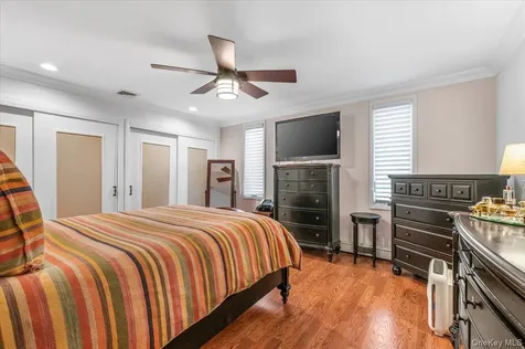 1321 Manor Lane Bay Shore NY 11706