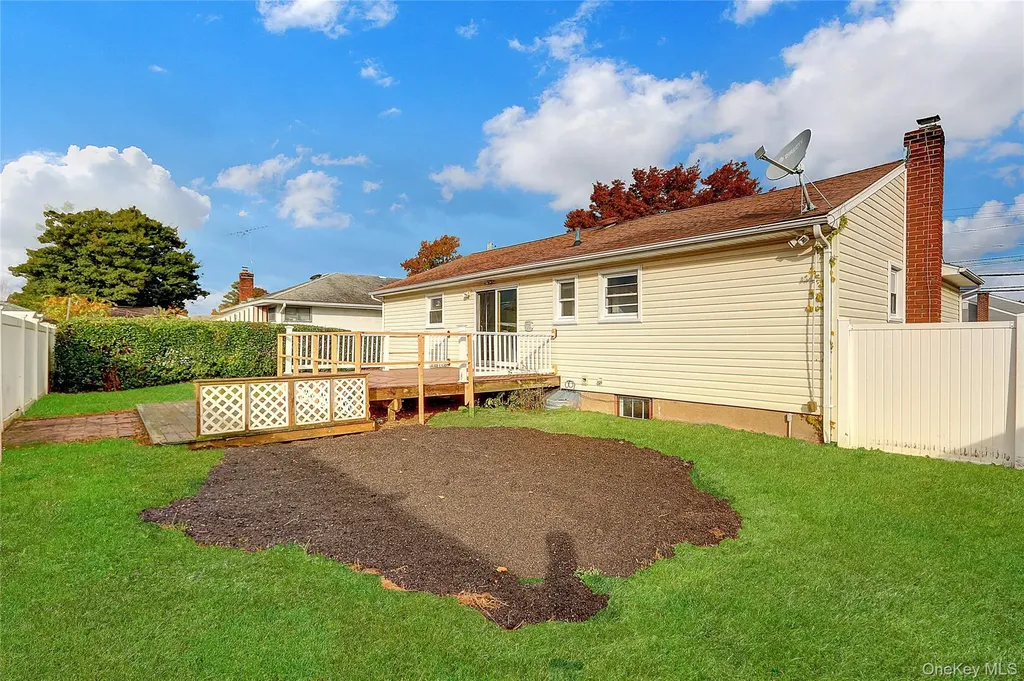 236 Boundary Avenue Massapequa NY 11758