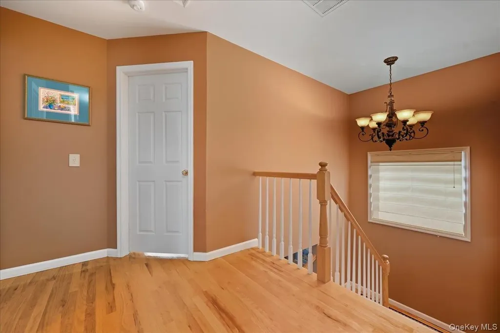 2202 Beech Street Wantagh NY 11793