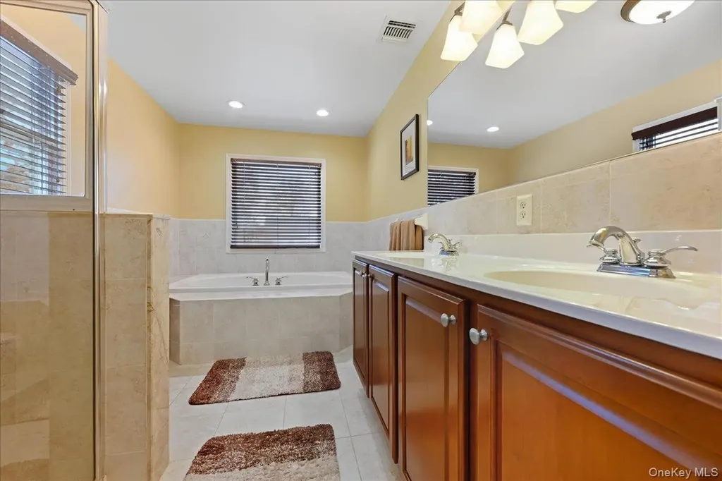 2202 Beech Street Wantagh NY 11793