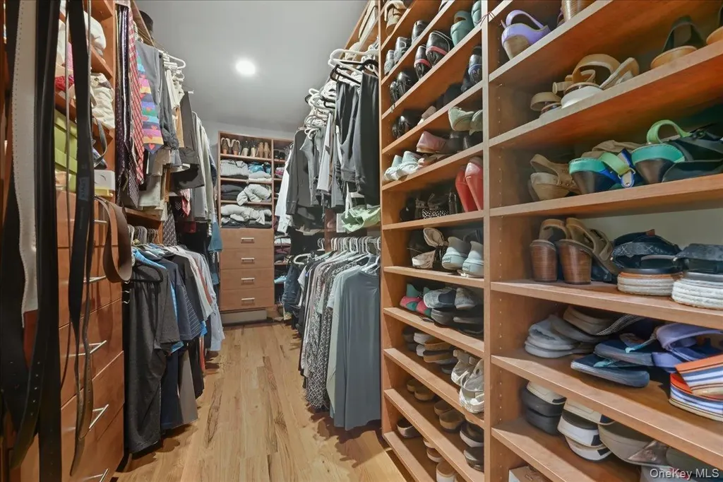 2202 Beech Street Wantagh NY 11793