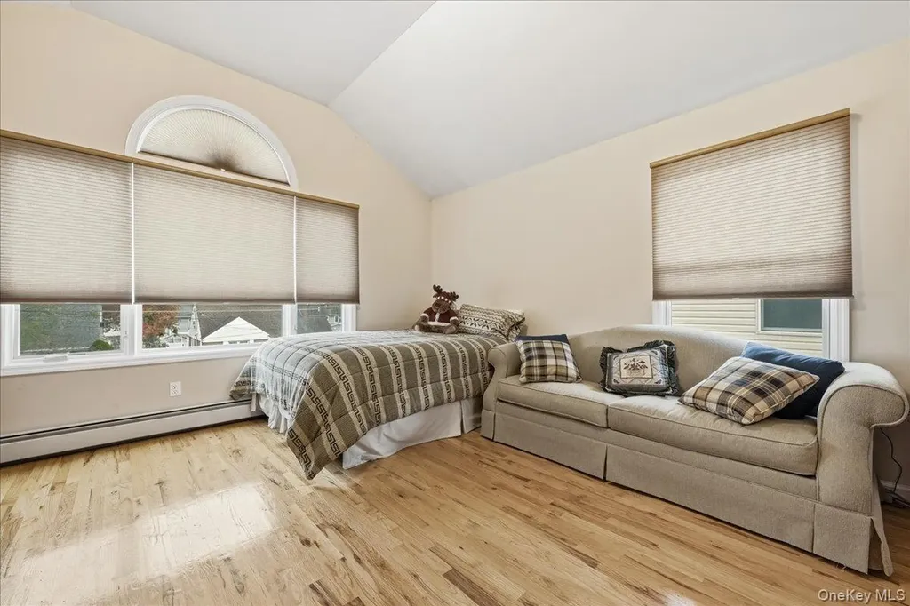 2202 Beech Street Wantagh NY 11793