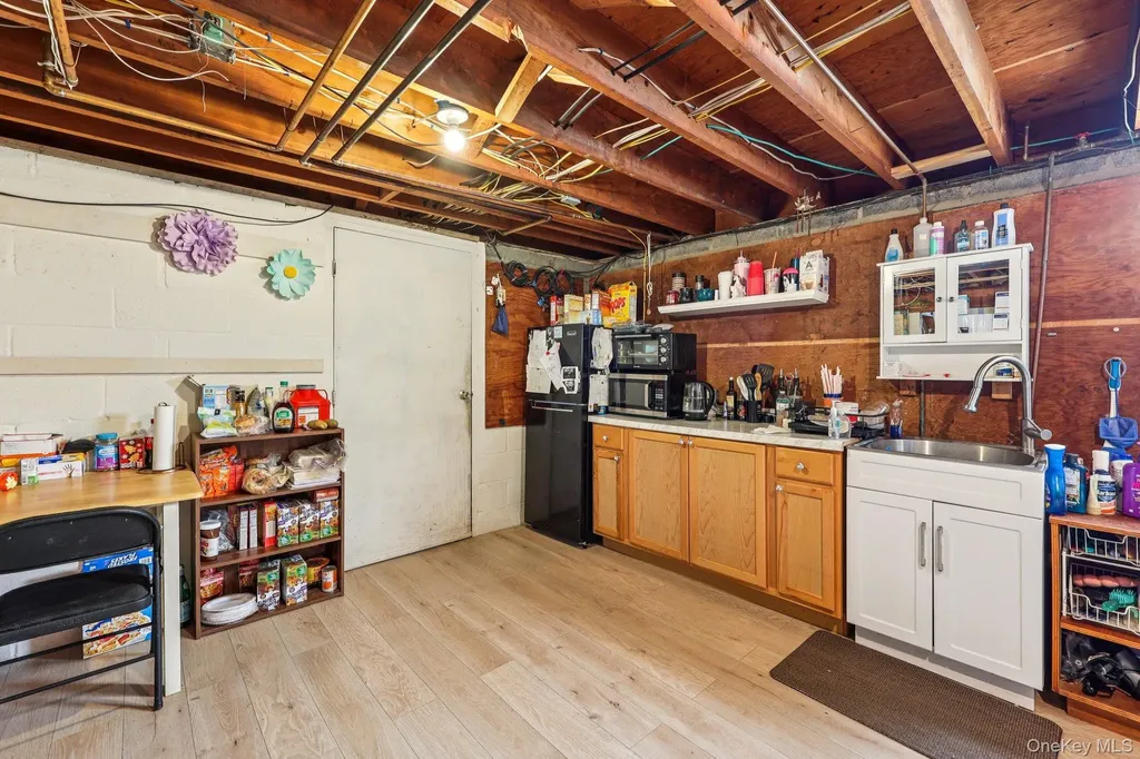 22 E Orchard Street Nanuet NY 10954