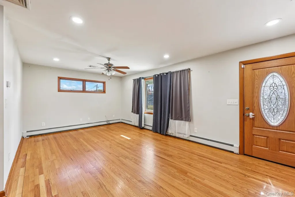 22 E Orchard Street Nanuet NY 10954