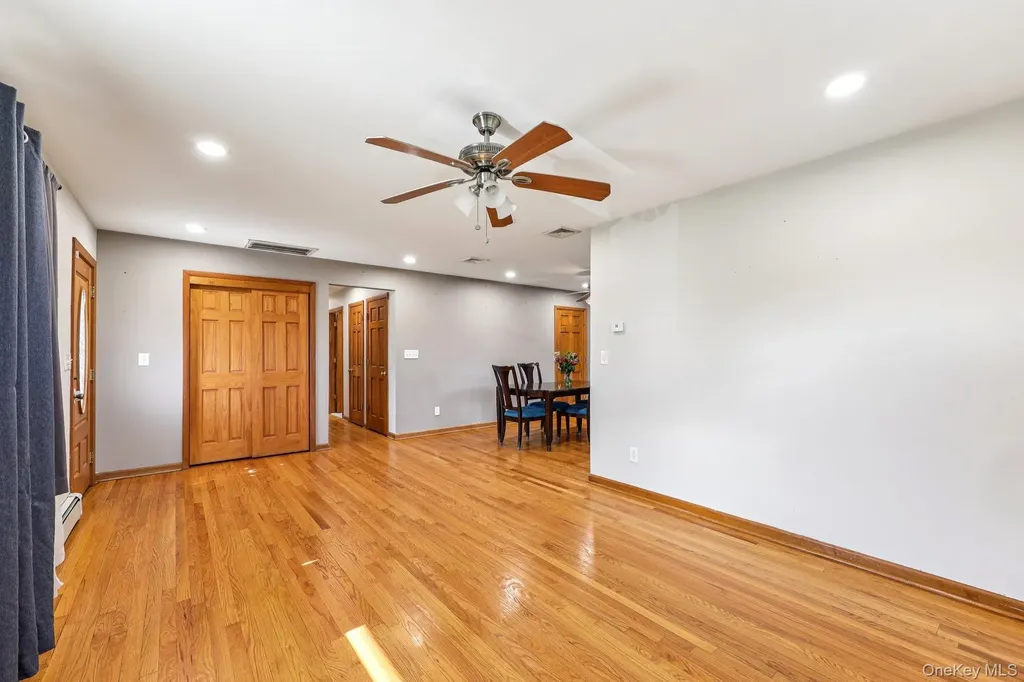 22 E Orchard Street Nanuet NY 10954
