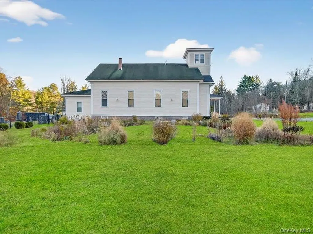 40 Sacks Road Harris NY 12742