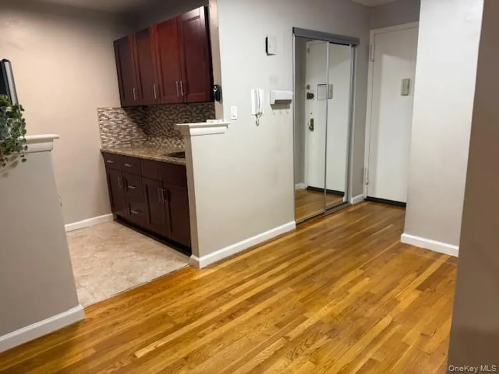 3123 Bailey Avenue Bronx NY 10463