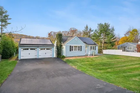 15 S Beechwood Road Bedford Hills NY 10507