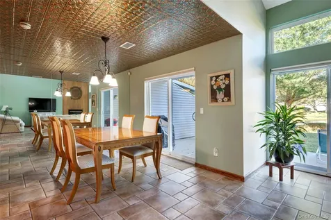 94 Hampton Vista Drive Manorville NY 11949