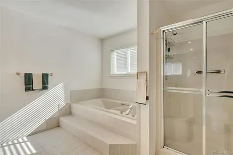 94 Hampton Vista Drive Manorville NY 11949