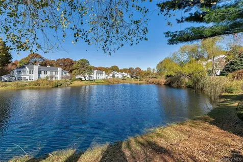 94 Hampton Vista Drive Manorville NY 11949