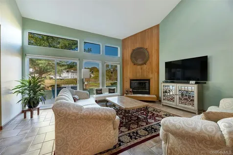 94 Hampton Vista Drive Manorville NY 11949