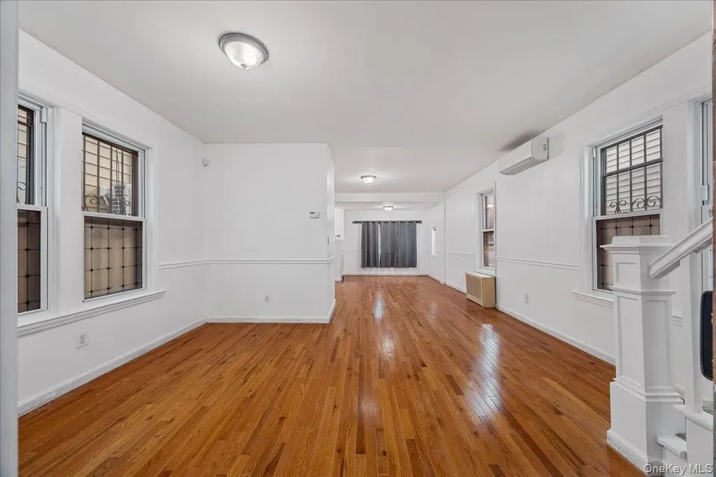 1787 Randall Avenue Bronx NY 10473